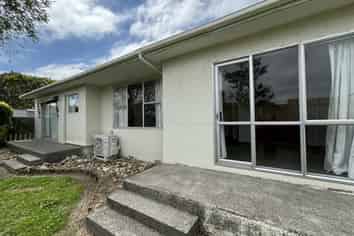 18 Tinirau Street, Whanganui East
