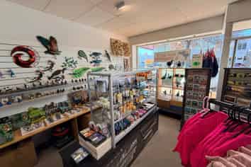 Kiwi Gifts & Souvenirs