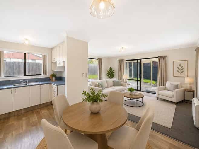 6B Pyatt Place, Redwood