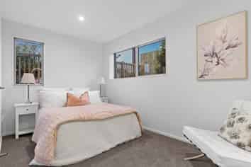 26B Trojan Crescent, New Lynn