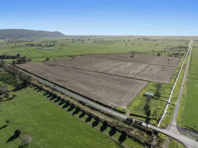 7 and 67 Awaiti Road North, Matata
