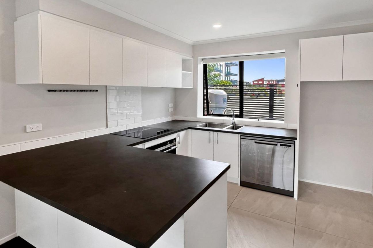 91C Hobsonville Point Road, Hobsonville - Mehr