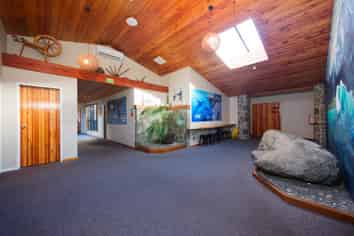 Dusky lodge backpackers investment opportunity