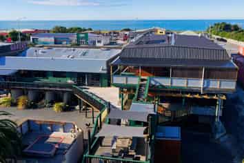 Dusky lodge backpackers investment opportunity