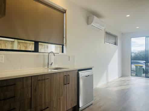 36 Minhas Rd, Takanini