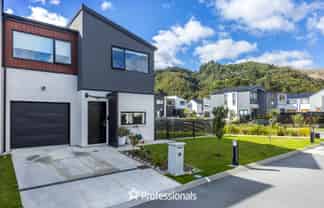 76 Mawai Hakona Drive, Wallaceville