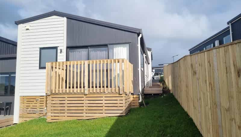 a/16 Three Brothers Place, Warkworth