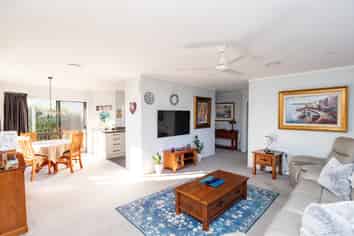 9A Walton Place, Ngatea