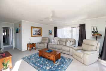 9A Walton Place, Ngatea