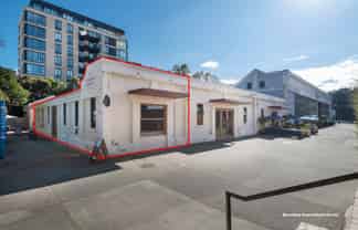 CATALINA BAY PRIME RETAIL

 
