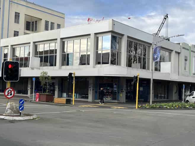 4 Broadway Avenue - ground floor tenancy