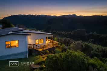 29 McEwen Crescent, Riverstone Terraces