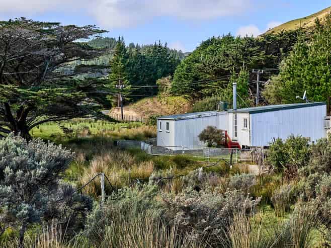 512 South Makara Road, Makara