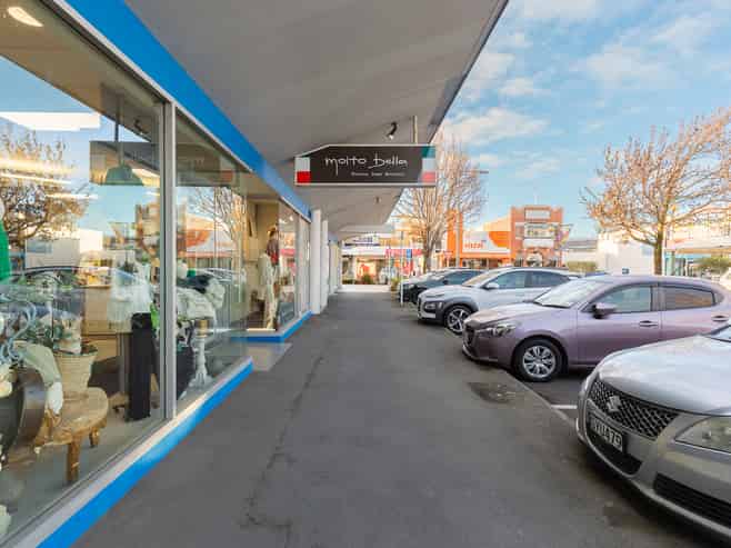 Central Queen Street Retail Opportunity
