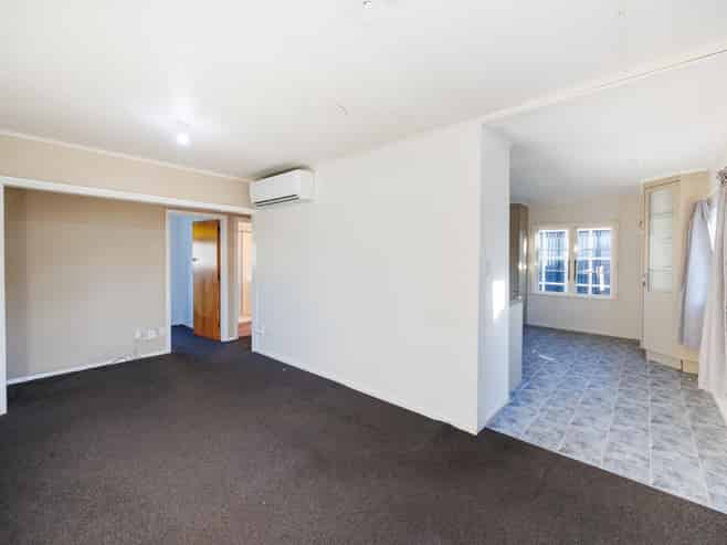 16 Queen Street, Feilding