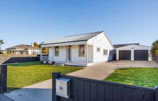 16 Queen Street, Feilding