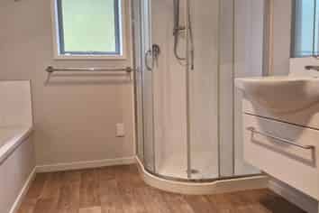 15A Frederick Place, Whalers Gate