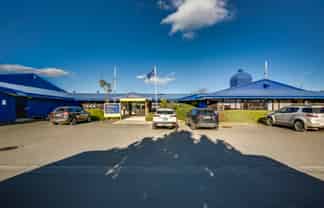 Profile Office with Extensive Parking