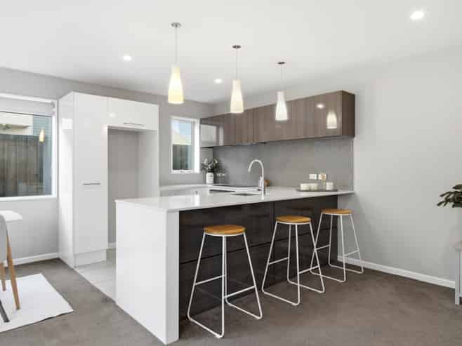 2/505 Madras Street, Saint Albans