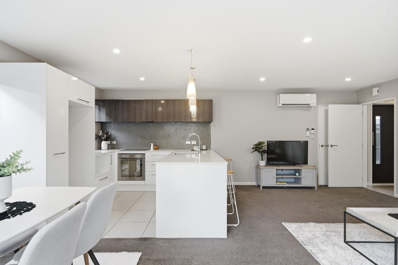 City Fringe with a Double Garage - Fler