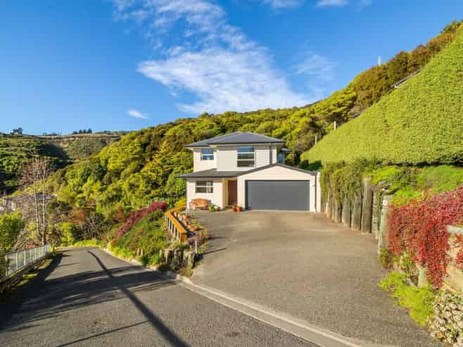 30 Valhalla Drive, Richmond