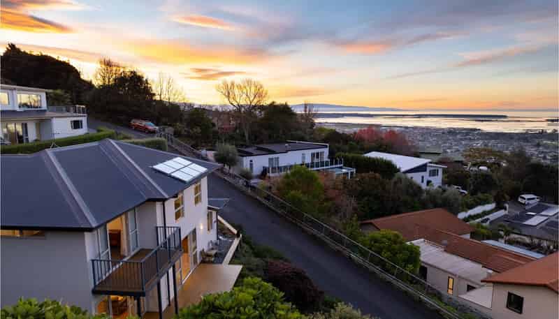 30 Valhalla Drive, Richmond