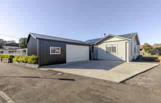 83 Tukapa Street, Westown