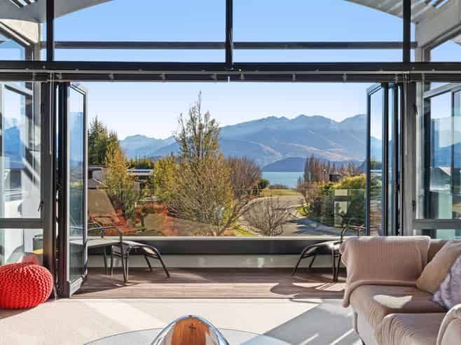 8 Penrith Park Drive, Wanaka