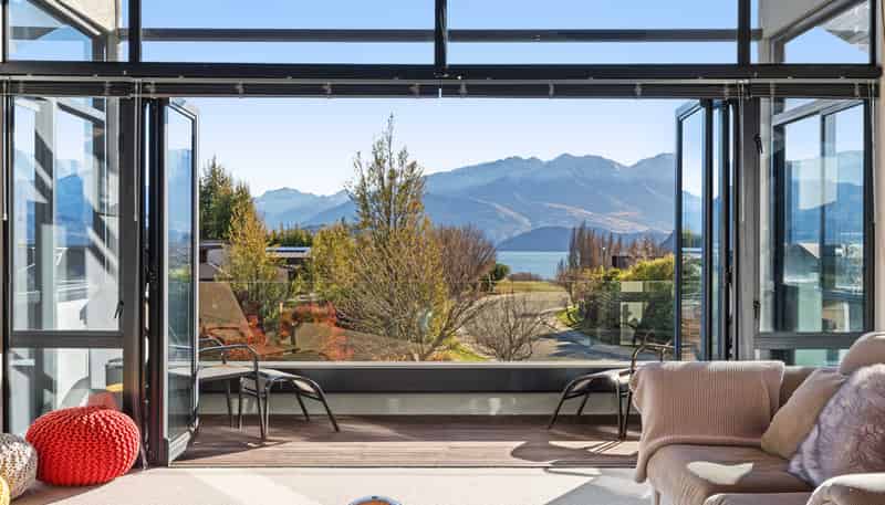 8 Penrith Park Drive, Wanaka