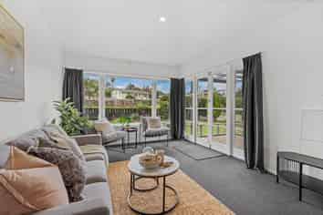 26 Charles Street, Kamo