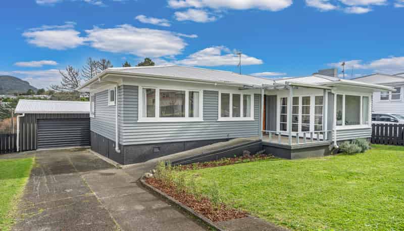 26 Charles Street, Kamo