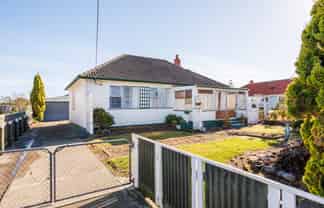 25 Easton Street, Foxton