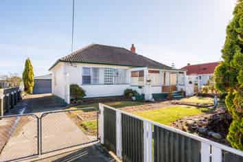 25 Easton Street, Foxton