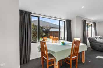 11 Ridgeway Avenue, ROLLESTON