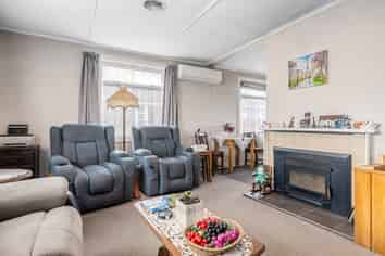 25 Avro Crescent, Hornby