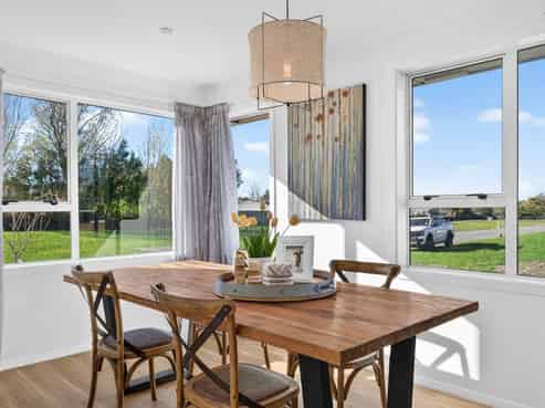 9 Lyttle Way, Featherston