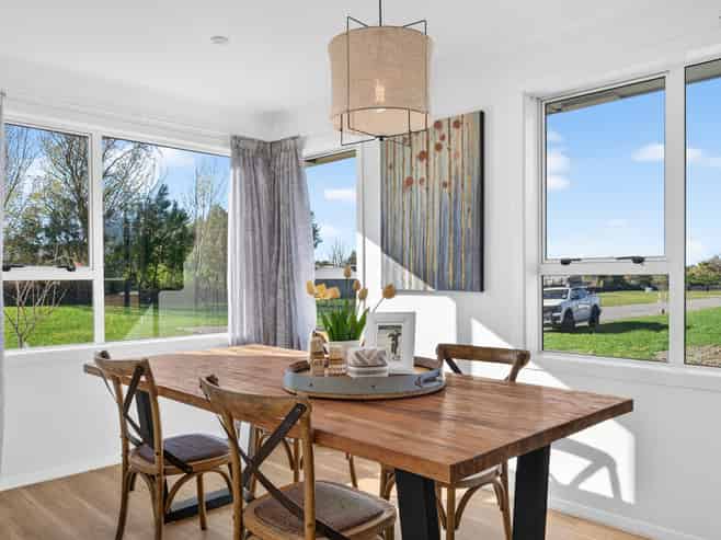 9 Lyttle Way, Featherston