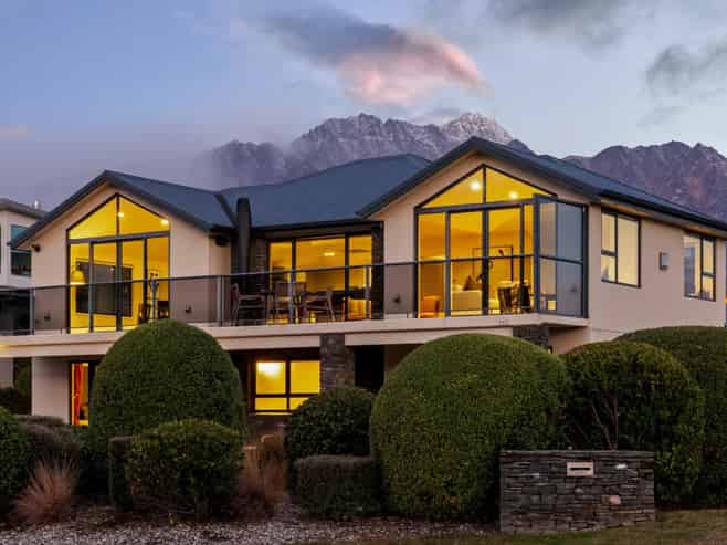 660 Peninsula Road, Kelvin Heights