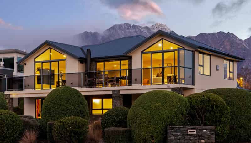 660 Peninsula Road, Kelvin Heights