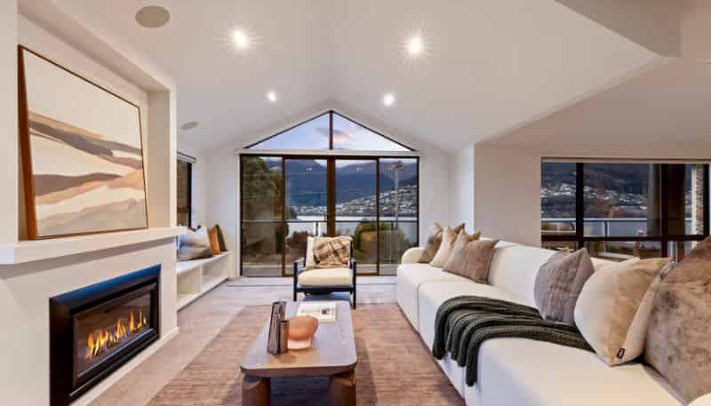 660 Peninsula Road, Kelvin Heights