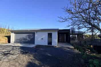 220 Karetai Road, Highcliff