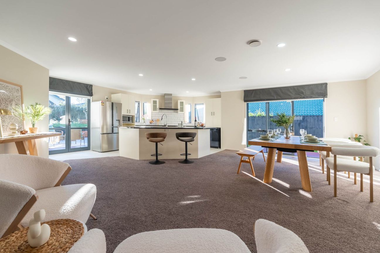 Single-Level Living in the Heart of Greenhithe - Fler