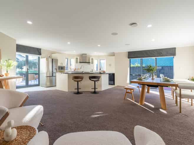 87 Te Wharau Drive, Greenhithe