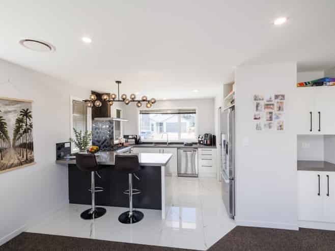 47 Atlantic Drive, Fitzherbert