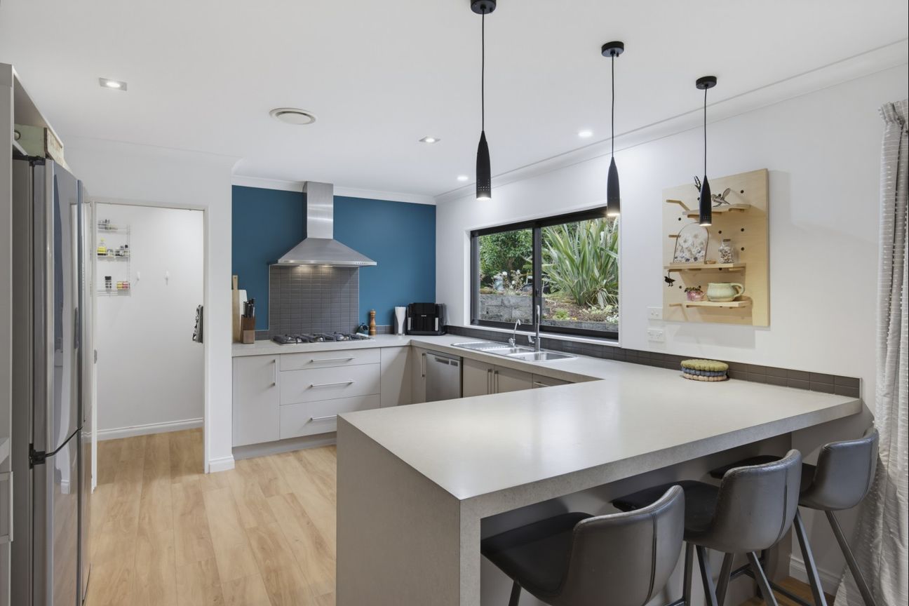 House in Paraparaumu, Paraparaumu Beach - View 3