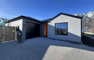 2 Rushland Road, Jacks Point
