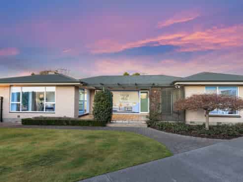 17 Ilfracombe Place, Burnside