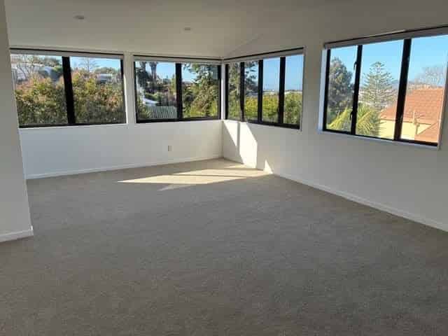 2/3 Dallinghoe Crescent, Milford