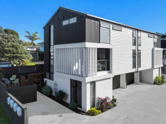 174A Archers Road, Glenfield