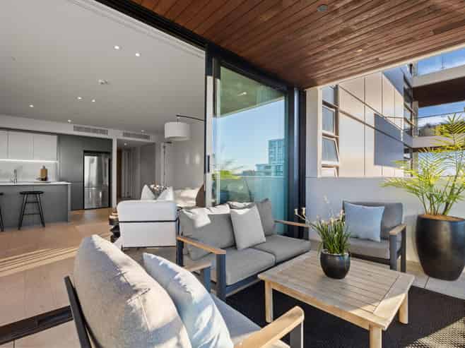 702/141 Pakenham Street, Wynyard Quarter